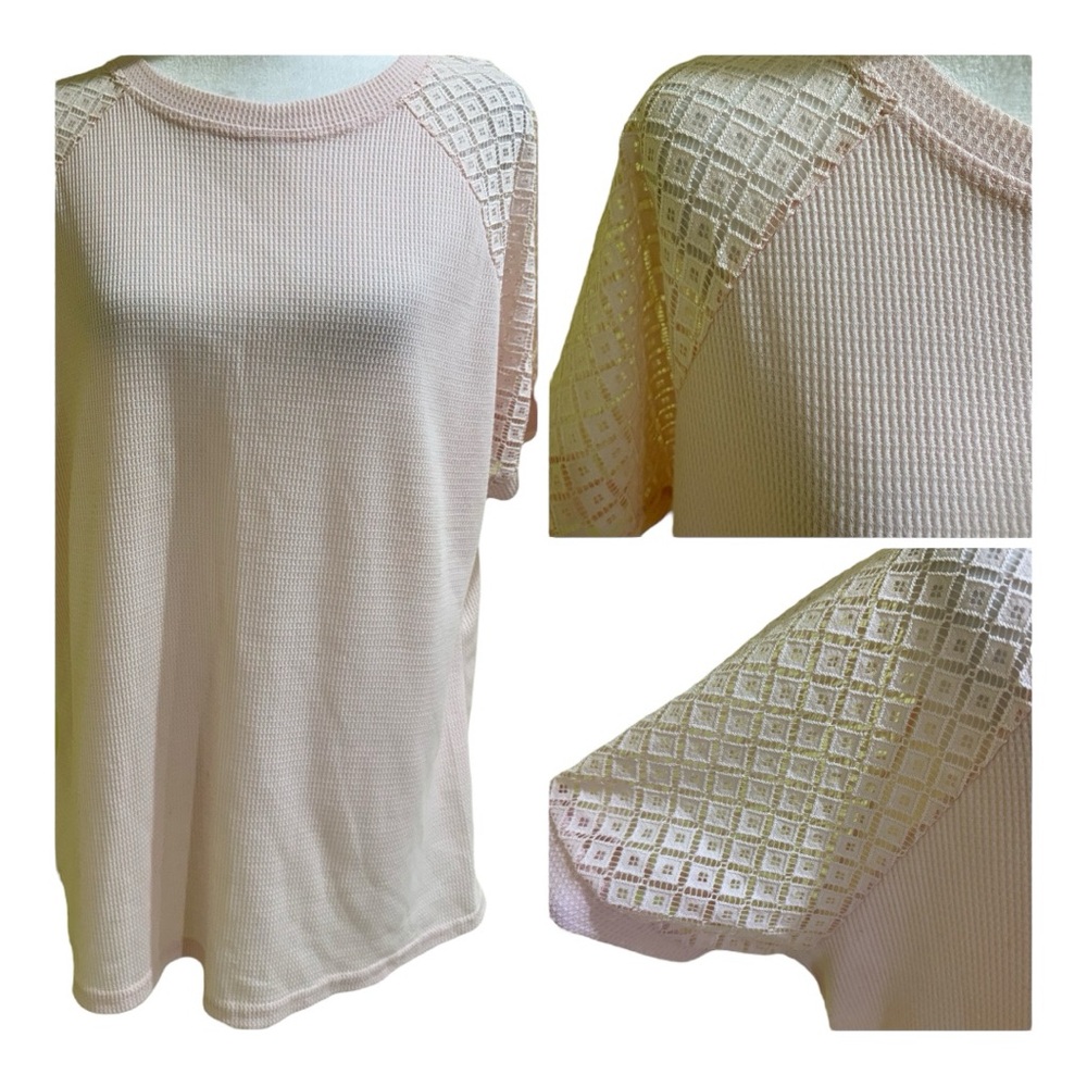 Elegant Pink Lace Detail Women's Tee